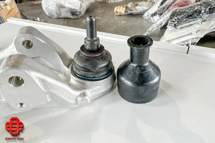 LAMBORGHINI GALLARDO AUDI R8 CONTROL ARM UPPER PART LH