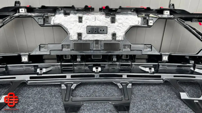 LAMBORGHINI HURACAN EVO REAR BUMPER REINFORCEMENT BRACKET