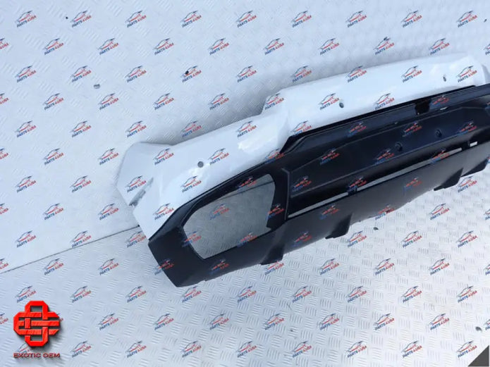 LAMBORGHINI HURACAN LP580 REAR BUMPER WITH DIFFUSER