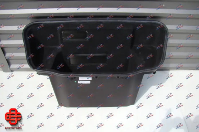 LAMBORGHINI HURACAN LUGGAGE COMPARTMENT