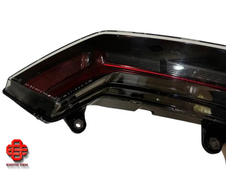 LAMBORGHINI HURACAN REAR LEFT TAIL LIGHT