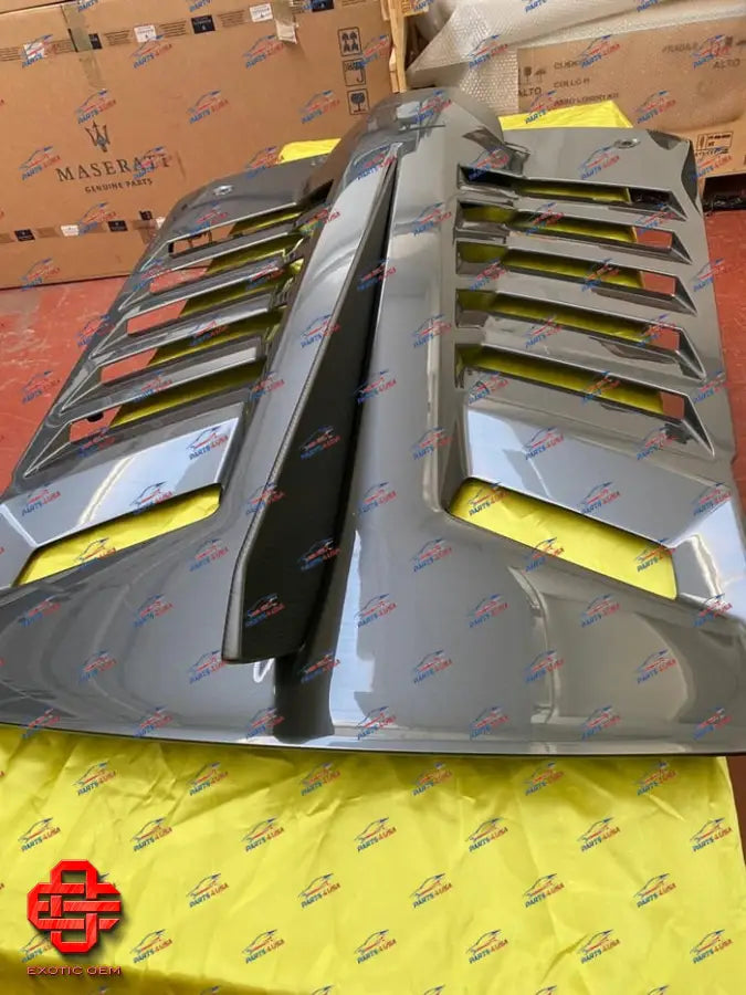 LAMBORGHINI HURACAN STO ENGINE BONNET CARBON OEM