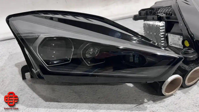 LAMBORGHINI REVUELTO HEADLIGHT L + R