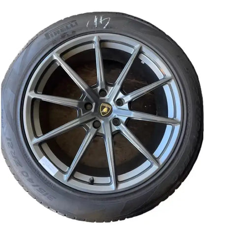 LAMBORGHINI URUS 21” WHEELS SET