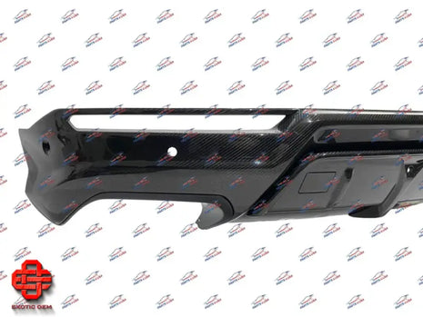 LAMBORGHINI URUS CARBON REAR DIFFUSER COMPLETE