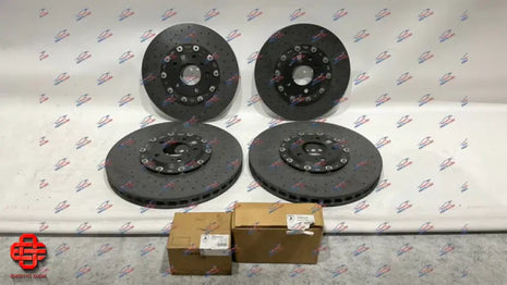 LAMBORGHINI URUS CERAMIC BRAKE DISC AND PADS SET