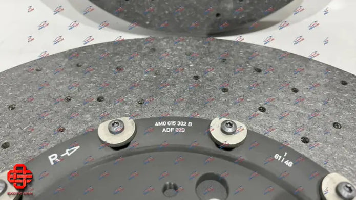 LAMBORGHINI URUS CERAMIC BRAKE DISC AND PADS SET