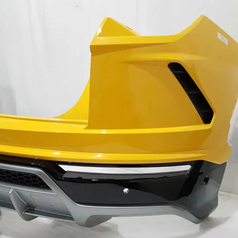 LAMBORGHINI URUS COMPLETE REAR BUMPER COMPLETE REAR BUMPER