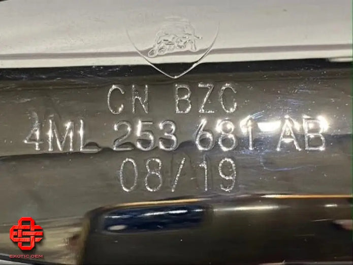 LAMBORGHINI URUS ENDS