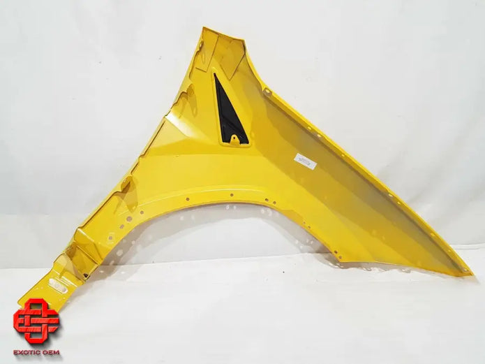 LAMBORGHINI URUS FRONT LEFT FENDER