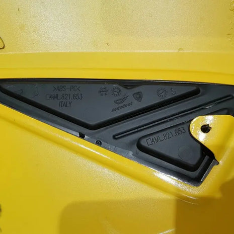 LAMBORGHINI URUS FRONT LEFT FENDER