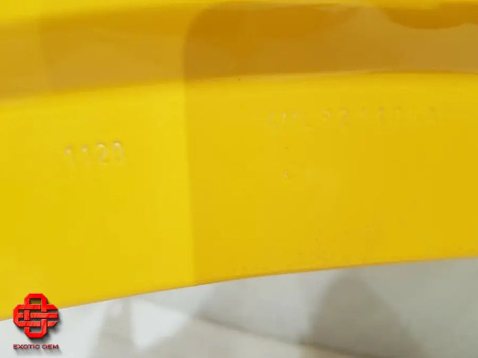 LAMBORGHINI URUS FRONT RIGHT FENDER