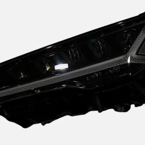 LAMBORGHINI URUS LEFT HEADLIGHT