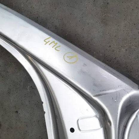 LAMBORGHINI URUS QUARTER PANEL RH