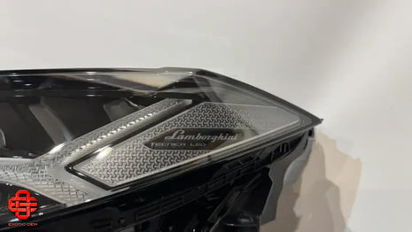 LAMBORGHINI URUS RH HEADLIGHT OEM