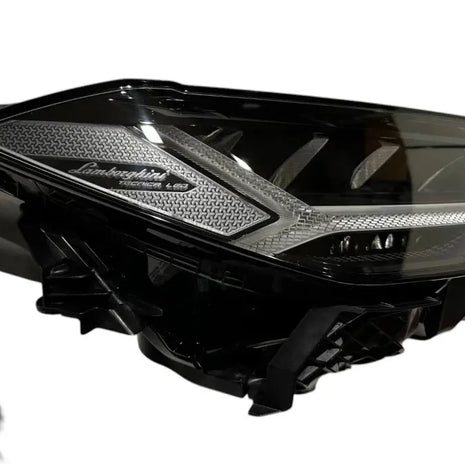 LAMBORGHINI URUS RIGHT HEADLIGHT