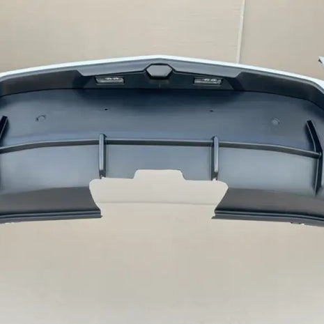 LAMBORGHINI URUS SE FRONT AND REAR BUMPER