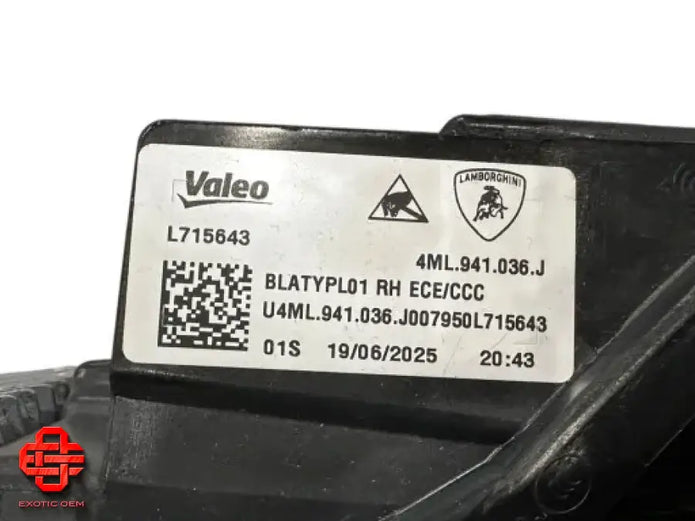 LAMBORGHINI URUS SE HEADLIGHT RH