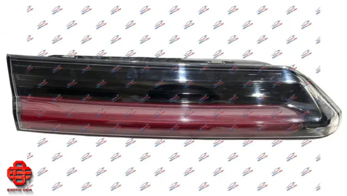 LAMBORGHINI URUS TAILLIGHT LEFT USA VERSION