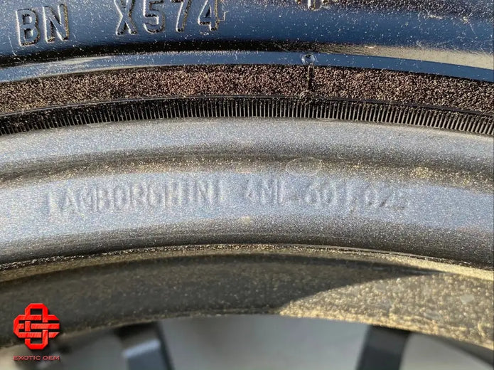 LAMBORGHINI URUS WHEELS SET 21 INCH