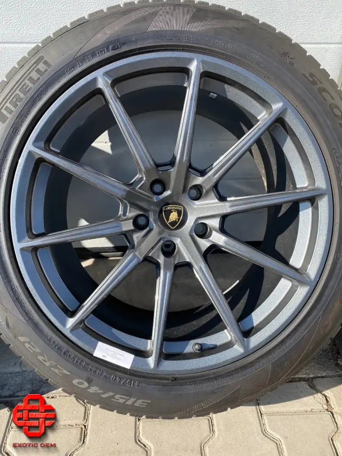 LAMBORGHINI URUS WHEELS SET 21 INCH