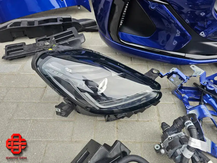 MASERATI GRECALE FOLGORE FRONT END OEM