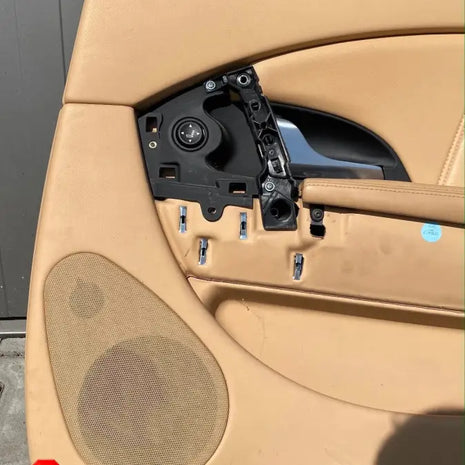 MASERATI QUATTROPORTE REAR RIGHT DOOR PANEL