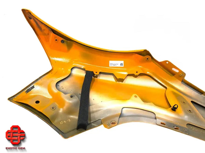 MCLAREN 720S FRONT RIGHT FENDER