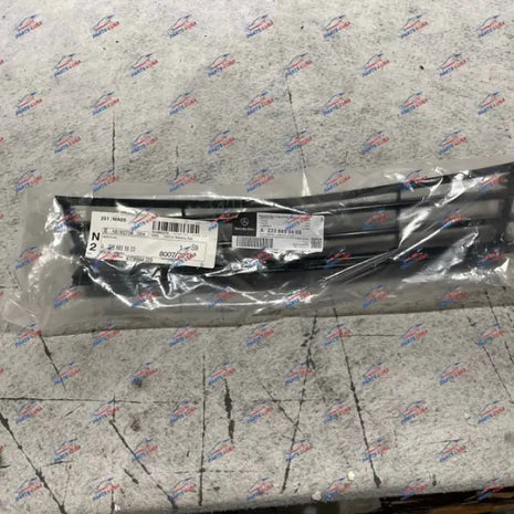 MERCEDES BENZ S CLASS OEM GRILL