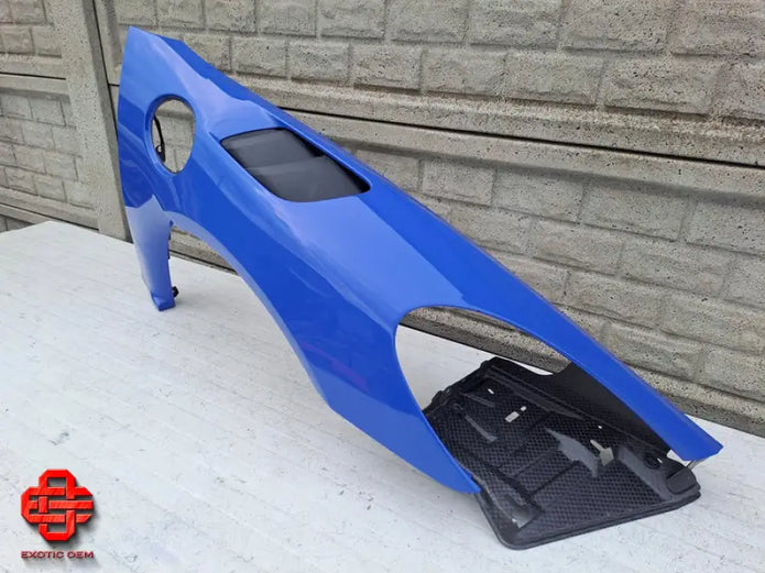 PORSCHE CAYMAN 718 GT4 RS CARBON FENDER OEM