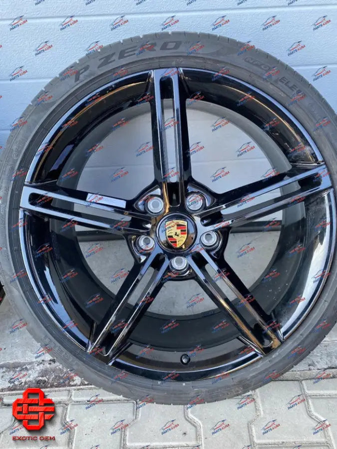 PORSCHE TAYCAN WHEELS AND TIRES SET