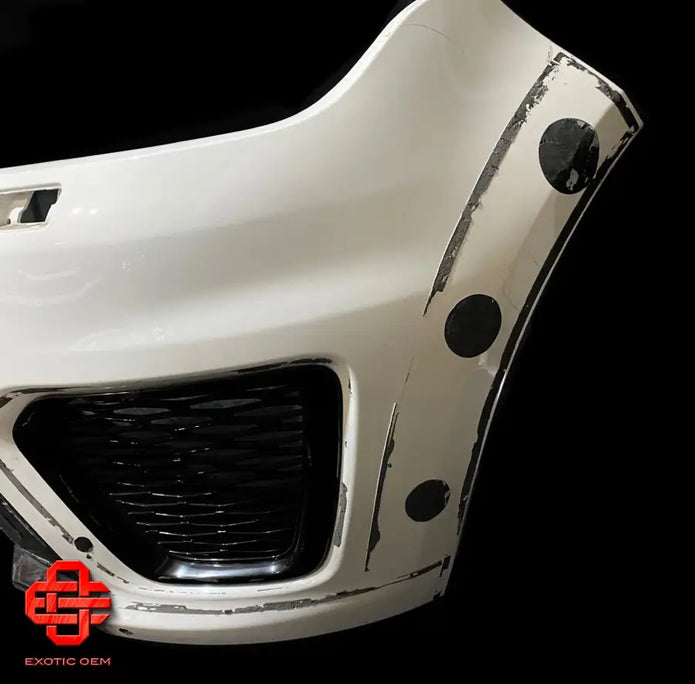 RANGE ROVER SVR FRONT BUMPER WHITE