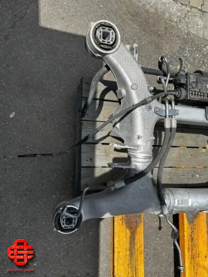 ROLLS GHOST WRAITH DAWN SUSPENSION SLED BRACKET FRAME BEAM