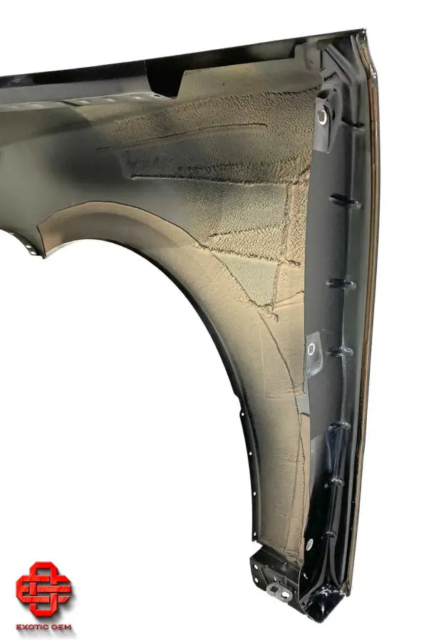 ROLLS ROYCE CULLINAN FRONT RIGHT FENDER