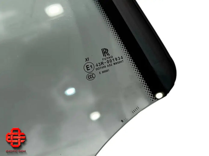 ROLLS ROYCE CULLINAN - PILLAR TRIM COVER LEFT RH