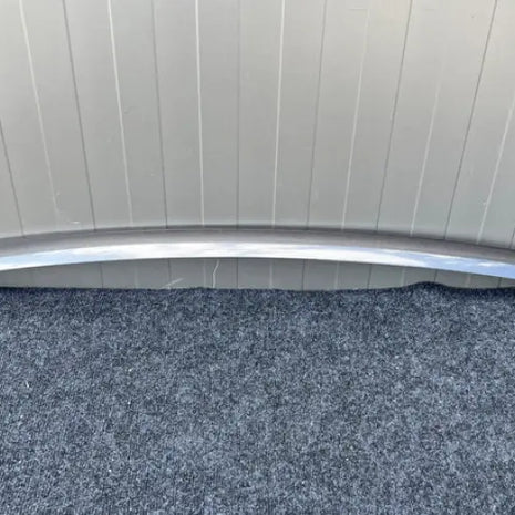 ROLLS ROYCE CULLINAN RR31 BUMPER TRIM PANEL REAR TOP OEM