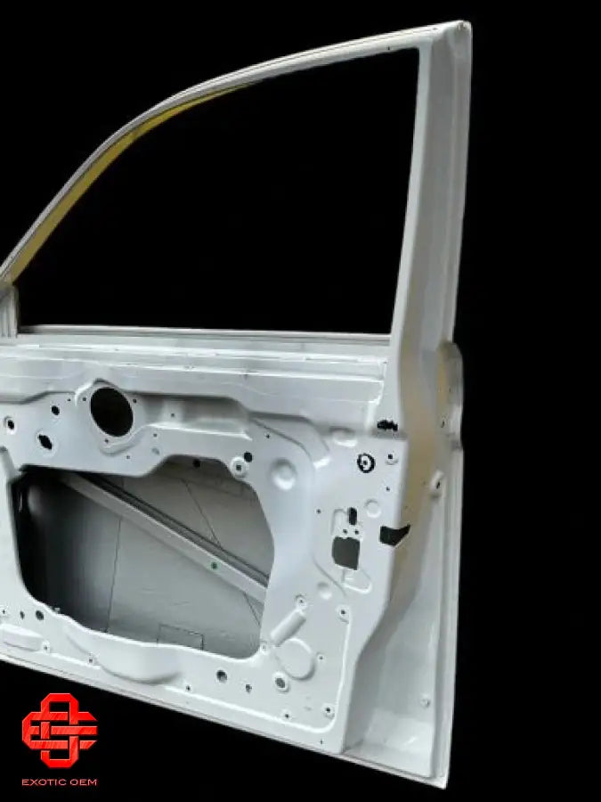 ROLLS ROYCE PHANTOM RIGHT FRONT DOOR