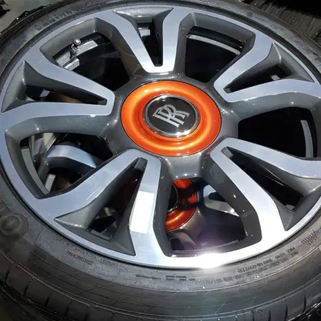 ROLLS-ROYCE WHEEL AND TYRE SET