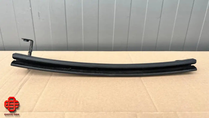 ROLLS ROYCE WINDOW GUIDE RAIL RH OEM