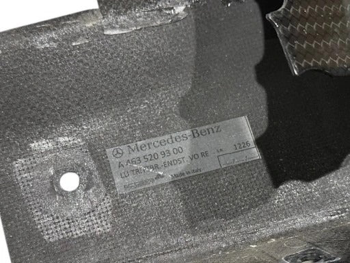 MERCEDES AMG G63 COVER