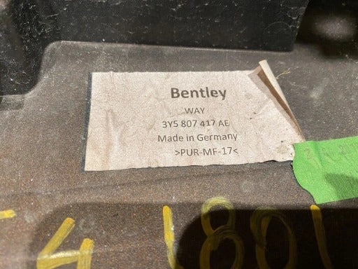 BENTLEY MULSANNE REAR BUMPER ORANGE