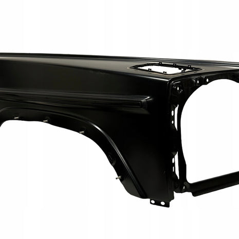 MERCEDES BENZ AMG G63 RIGHT FRONT FENDER